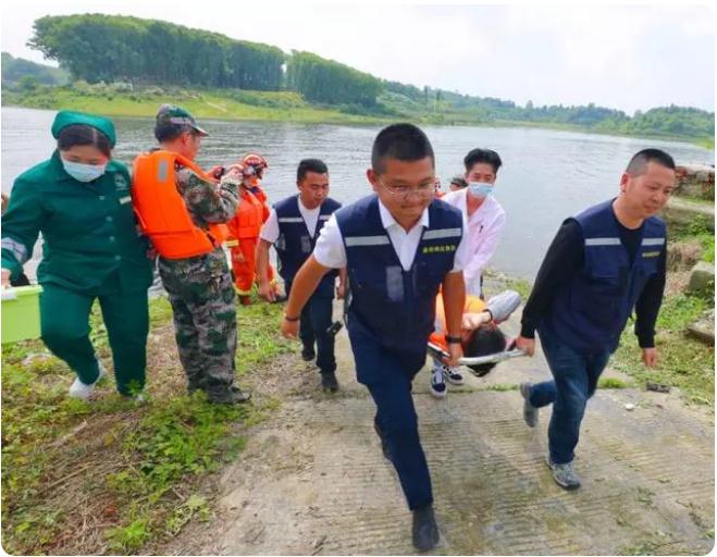 &ldquo;汛&rdquo;速行動(dòng)，以練筑防|自貢市大安區(qū)開展防汛綜合應(yīng)急演練